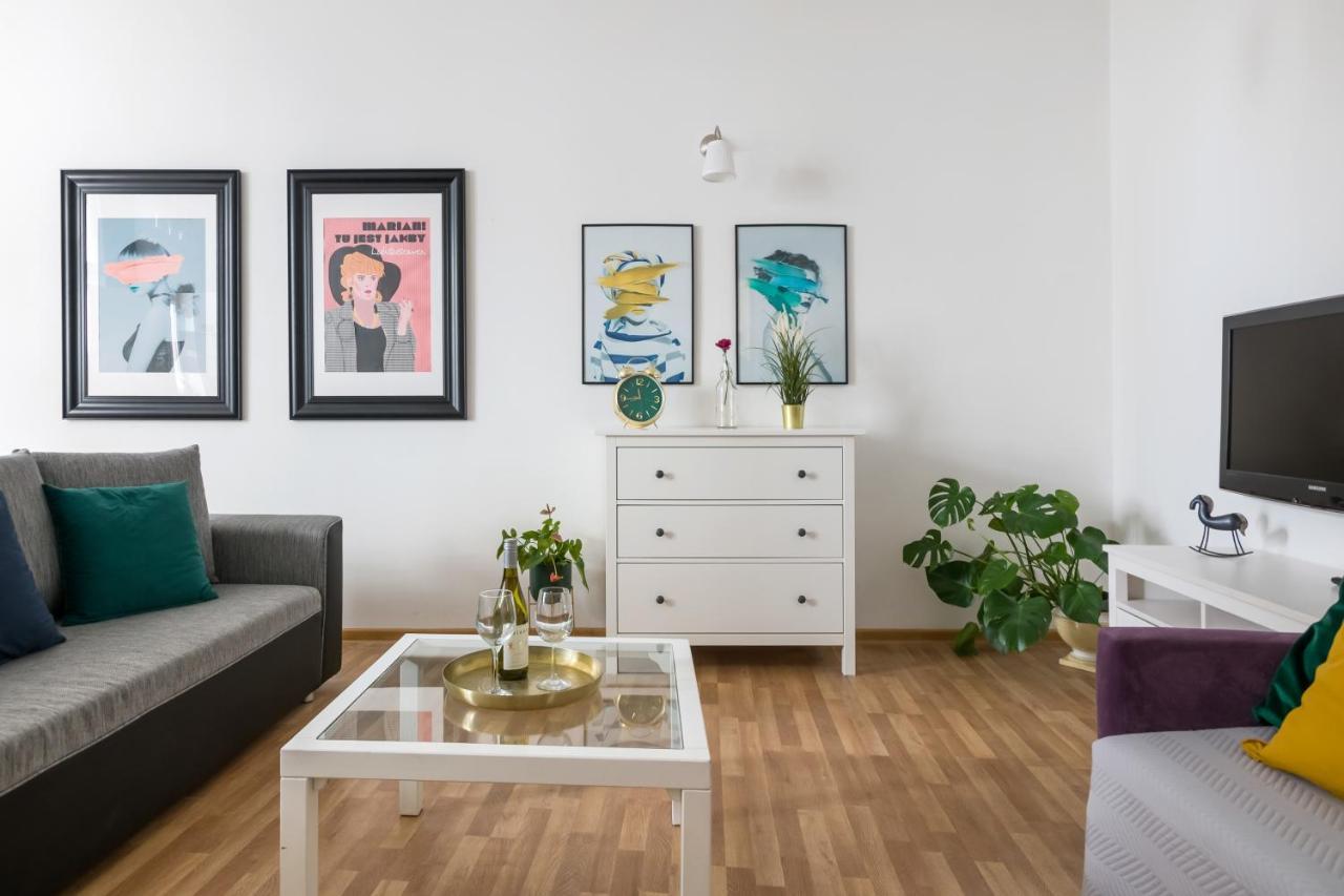 Discover Krakow Apartments - 3 Rakowicka St - Classic Apartments Near Main Station - Netflix المظهر الخارجي الصورة
