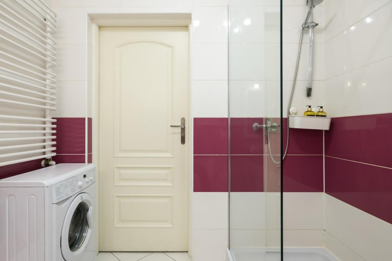 Discover Krakow Apartments - 3 Rakowicka St - Classic Apartments Near Main Station - Netflix المظهر الخارجي الصورة