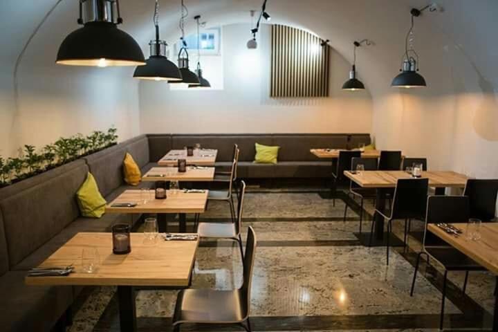 Discover Krakow Apartments - 3 Rakowicka St - Classic Apartments Near Main Station - Netflix المظهر الخارجي الصورة
